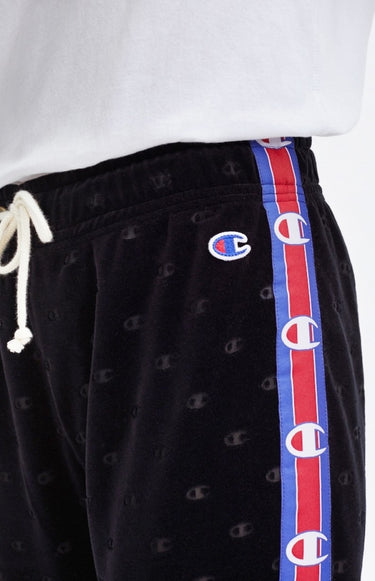 CHAMPION TRAININGSHOSE AUS REVERSE WEAVE VELOURS 211855 B501 SCHWARZE DAMENHOSE - Shoelosophy