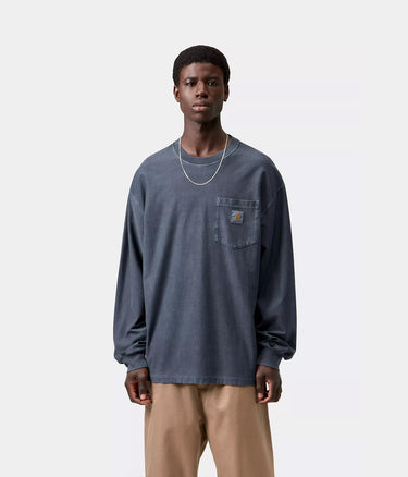 CARHARTT WIP 루즈 포켓 티셔츠 I036862 다크 네이비 가먼트 다이 긴팔 - Shoelosophy