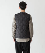 TAION MILITARY ZIP V NECK DOWN VEST CHARCOAL - Shoelosophy
