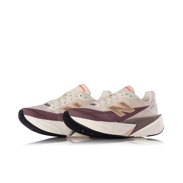 ニューバランス ウィメンズ レベル V フューエル セル WFCXLJ5 アンゴラ アース シャドウ - Shoelosophy