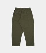 UNIVERSAL WORKS PLEATED TRACK PANT 34640 MERIDA SEERSUCKER OLIVE - Shoelosophy