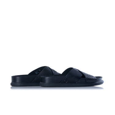 CLARKS SIGNATURE TORFORD CROSS SANDAL SLIDE 181382 BLACK LEATHER - Shoelosophy