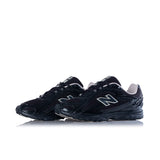 NEW BALANCE 204L U204LMRA SCHWARZ - Shoelosophy