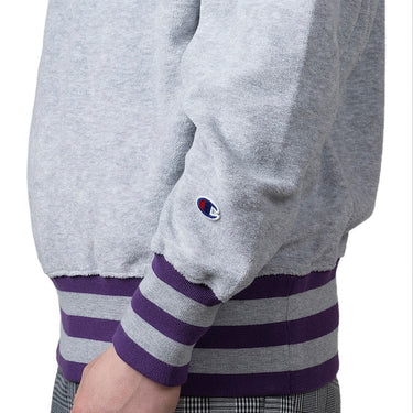 CHAMPION REVERSE WEAVE CREWNECK 211685 EM004 GRAU LILA - Shoelosophy