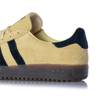 ADIDAS WOMENS BERMUDA BRMD JI2659 POWDER YELLOW BLACK - Shoelosophy
