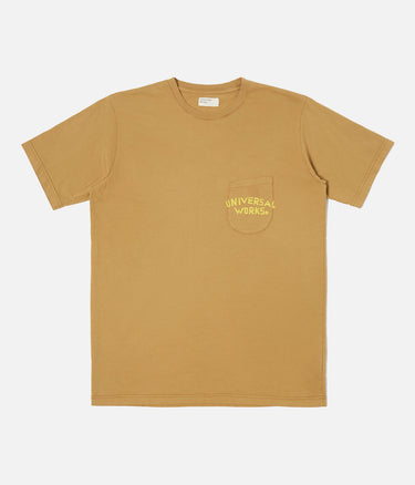 UNIVERSAL WORKS PRINT POCKET TEE BIO-JERSEY CUMIN - Shoelosophy