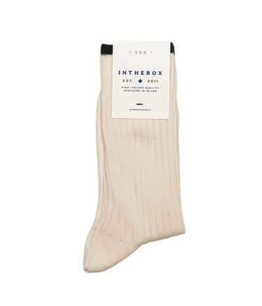 IN DER BOX BASIC-SOCKEN AUS BAUMWOLLE, GERIPPT, CREME, HERGESTELLT IN ITALIEN - Shoelosophy