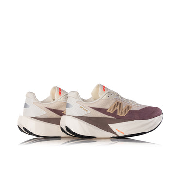 ニューバランス ウィメンズ レベル V フューエル セル WFCXLJ5 アンゴラ アース シャドウ - Shoelosophy