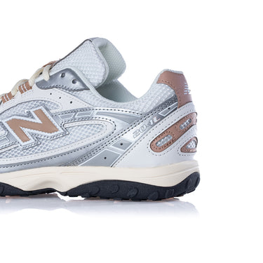 NEW BALANCE 204L U204LSWA SILVER METALLIC FLAT TAUPE - Shoelosophy