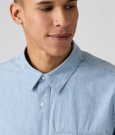 LEVI'S ZANDT CROPPED SHIRT 003NV-0003 CHARLIE LIGHT CHAMBRAY - Shoelosophy